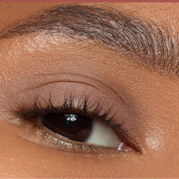 NudeStix Magnetic Eye Color in Taupe a matte shade long wearing great primer - Picture 5 of 7